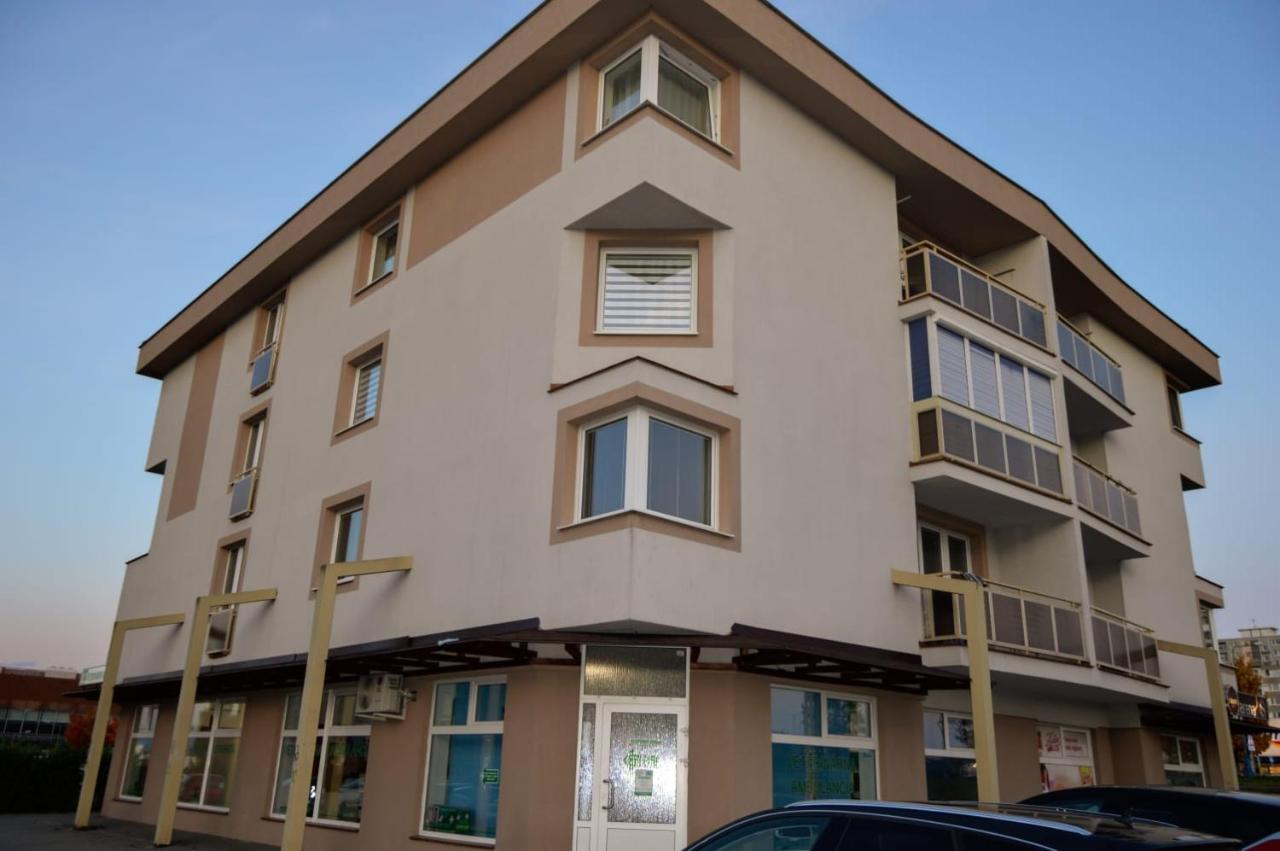 Apartman Mb Poprad Dış mekan fotoğraf